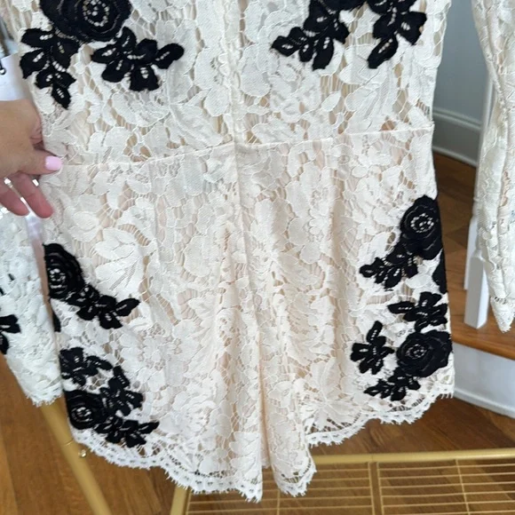 Saylor Ivory lace with Black Appliqué Romper, S - Picture 8 of 8